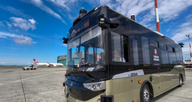 Karsan Otonom e-ATAK Avrupa’nın En Yoğun Havalimanı İGA İstanbul Havalimanı’nın Operasyon Trafiğinde Test Edildi